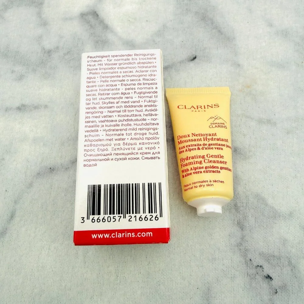 Clarins Beauty Gift Set-Red Pouch,Eye Cream,Face Cream,Cleanser&Mascara-5pc-NEW
